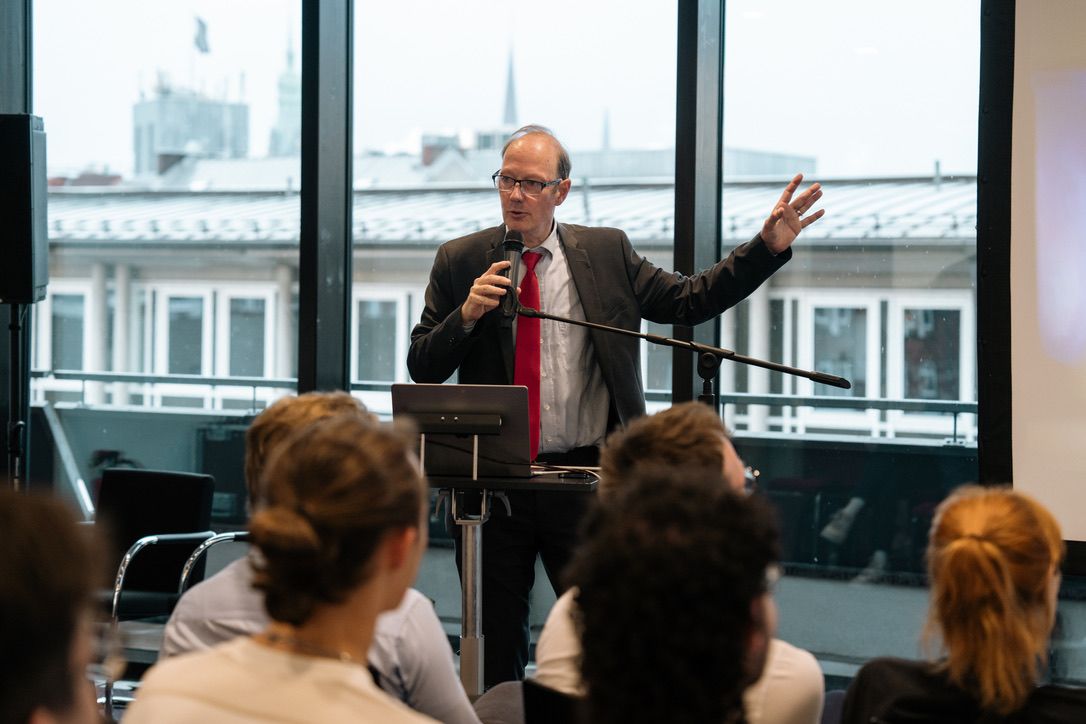 Referent beim 13 Werke Treffen